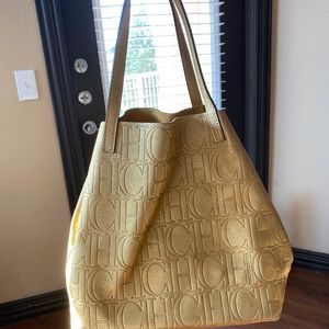 Carolina Herrera CH beautiful shoulder bag